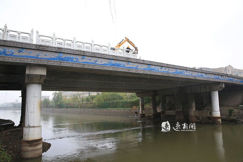 泗洪青陽南北大橋開始拆除_宿遷網